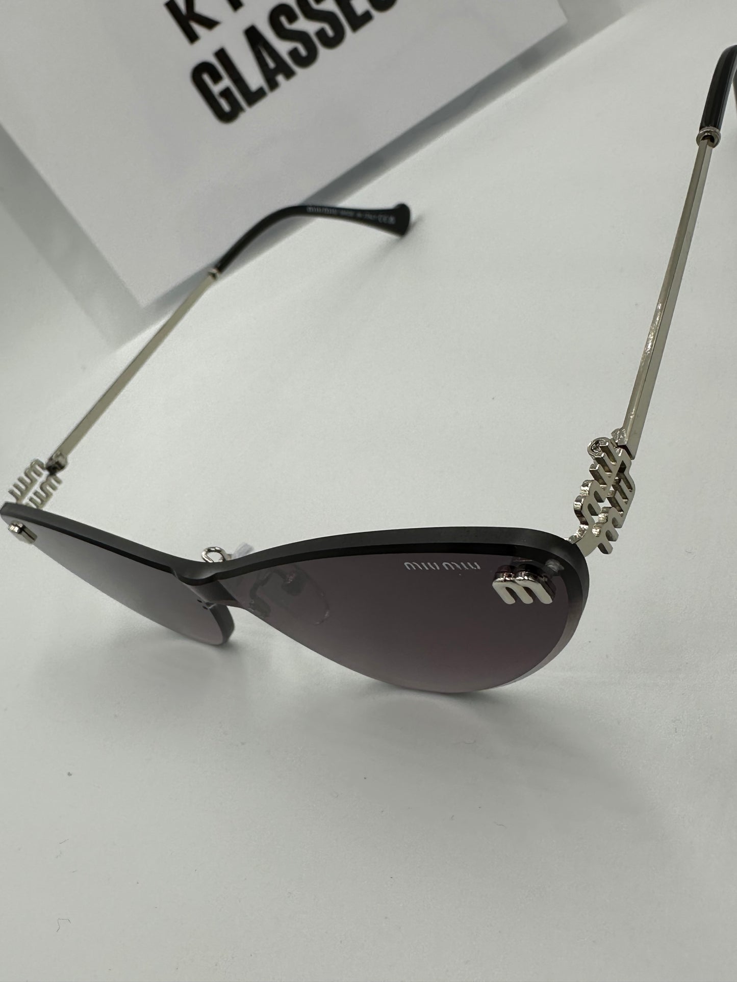 MIU MIU γυαλί ηλίου