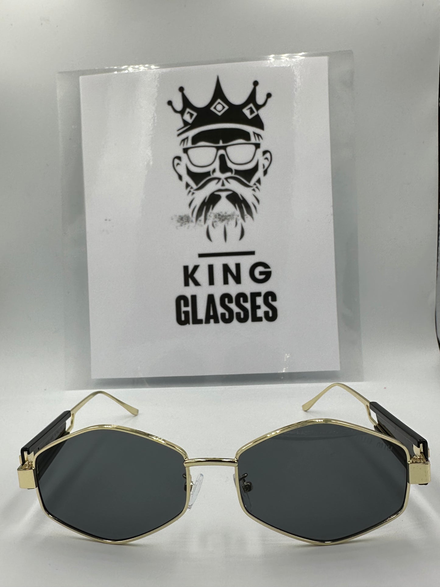 MIU MIU γυαλί ηλίου